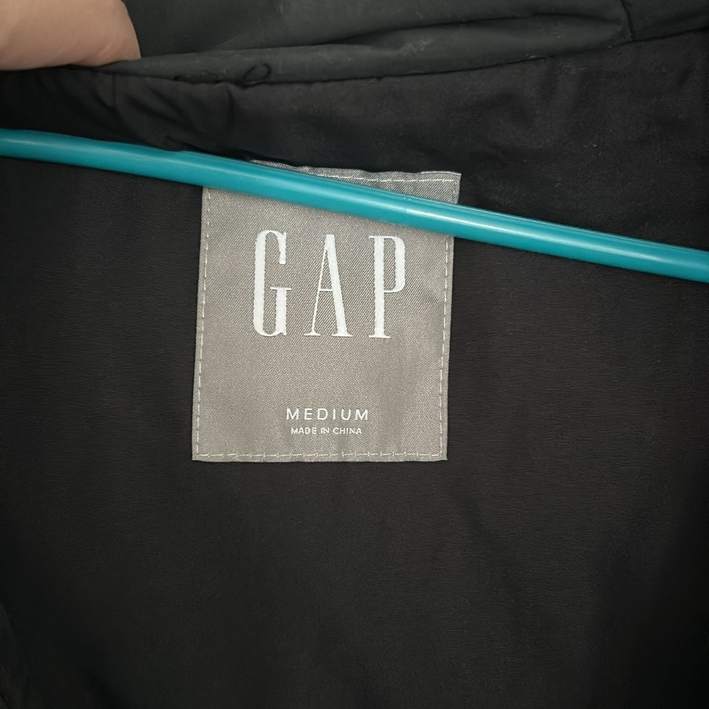Gap Puffer Jacket - image 2